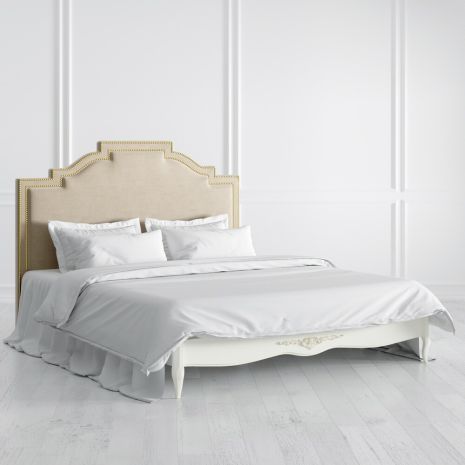 Кровать с мягким изголовьем 180*200 R658-K02-G-B01 Romantic Gold