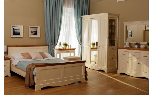 Шкафы 3 створчатые