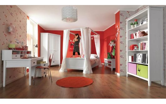 Шкафы угловые в детскую